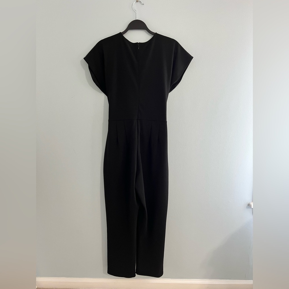 Express Black V-Neck Tie Waist Straight Leg Jumpsuit with Pockets, Medium - Picture 4 of 9